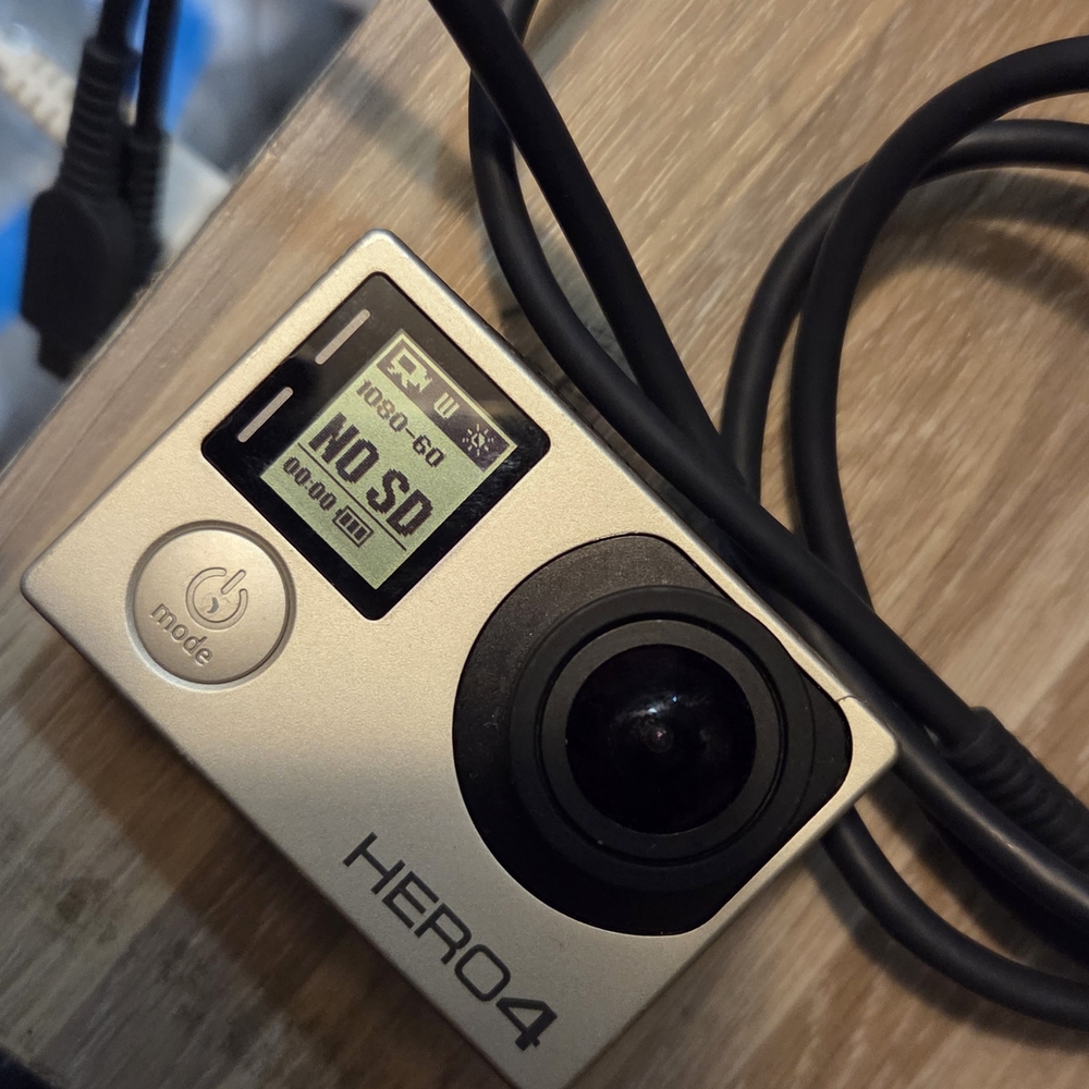 GoPro HERO4 Action Camera